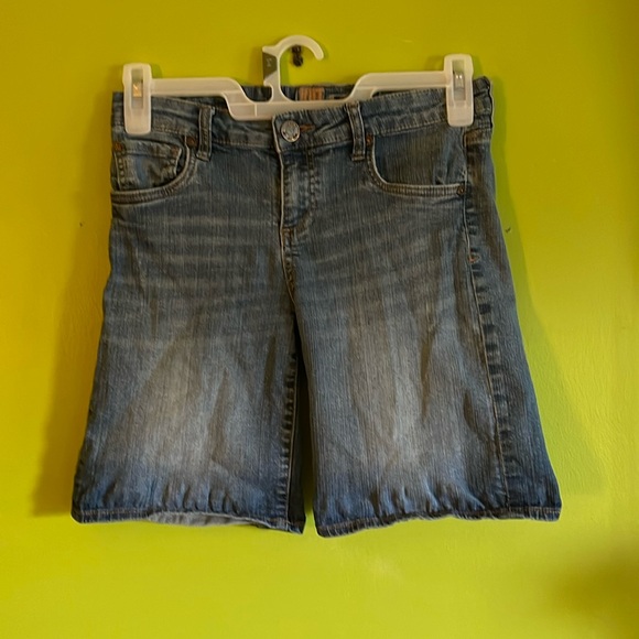 Kut From The Kloth Stretch Bermuda Jean Shorts Size 6 - Picture 1 of 4